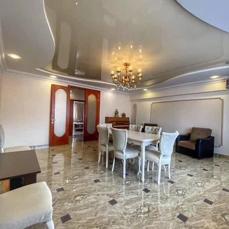 Apartment Dolphin 바투미 외부 사진